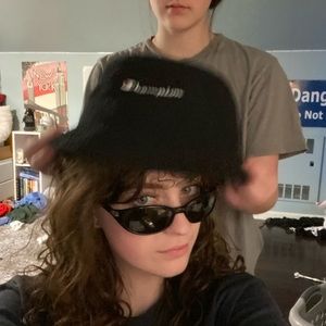 Meet your Posher, Jodi